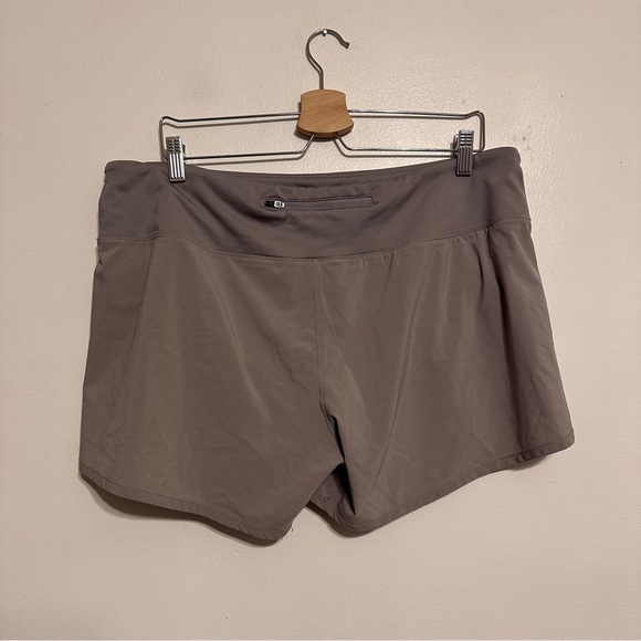 Free Fly Women's Bamboo Lined Breeze Short 4" XL Grey - Picture 4 of 6